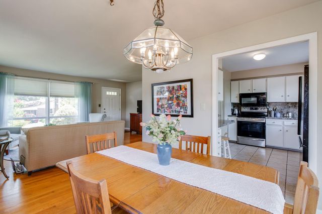 108 S 5TH ST, Akron, PA 17501