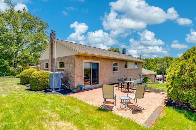 108 S 5TH ST, Akron, PA 17501