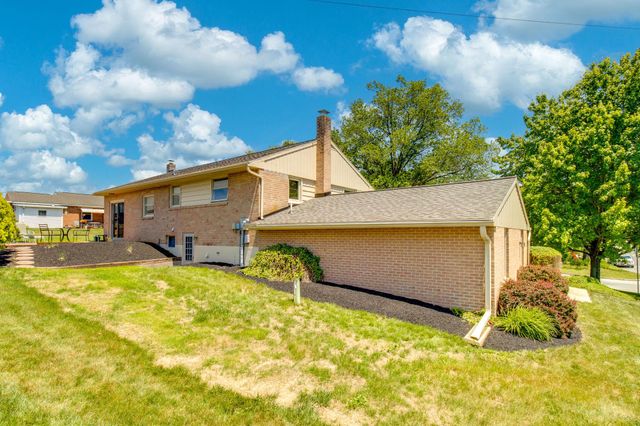 108 S 5TH ST, Akron, PA 17501