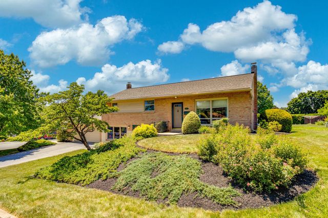 108 S 5TH ST, Akron, PA 17501