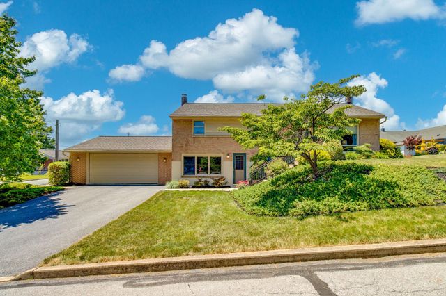 108 S 5TH ST, Akron, PA 17501