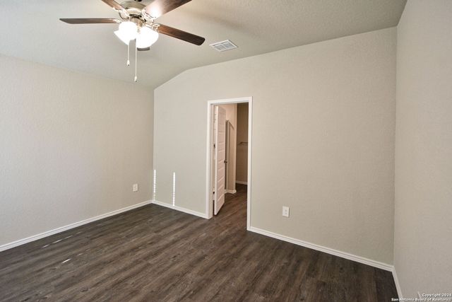 1136 Whitneyway Ln, New Braunfels, TX 78130