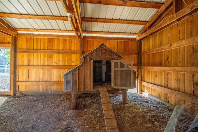 23897 Old 44 Drive, Millville, CA 96062