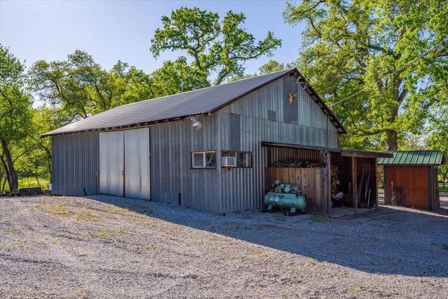 23897 Old 44 Drive, Millville, CA 96062