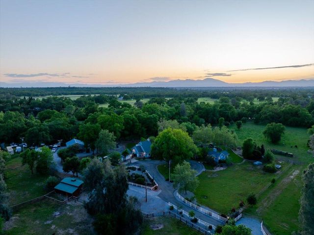 23897 Old 44 Drive, Millville, CA 96062