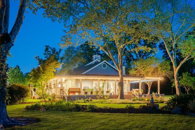 23897 Old 44 Drive, Millville, CA 96062