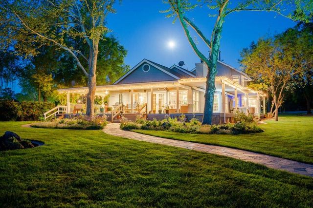 23897 Old 44 Drive, Millville, CA 96062