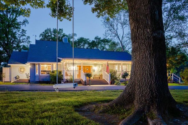 23897 Old 44 Drive, Millville, CA 96062