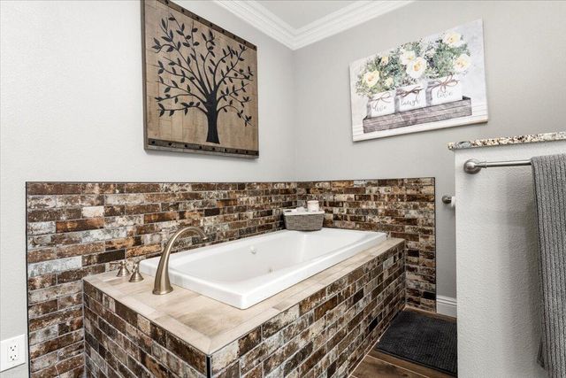 23897 Old 44 Drive, Millville, CA 96062