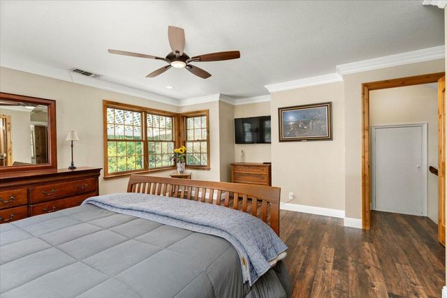 23897 Old 44 Drive, Millville, CA 96062