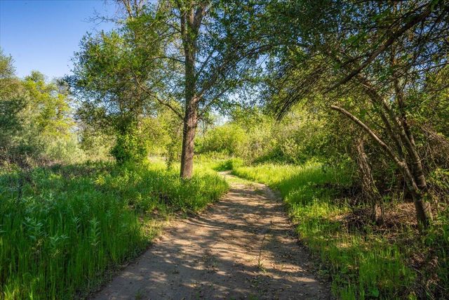 23897 Old 44 Drive, Millville, CA 96062