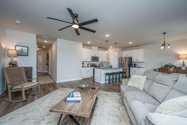 415 Navona Drive, Summerville, SC 29486