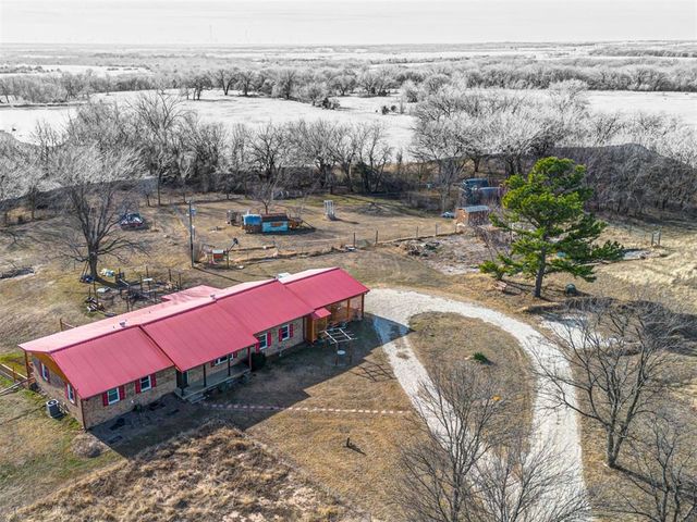 4045 County Road 1510, Stratford, OK 74872