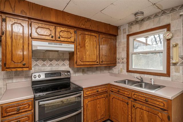 4045 County Road 1510, Stratford, OK 74872