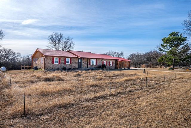 4045 County Road 1510, Stratford, OK 74872