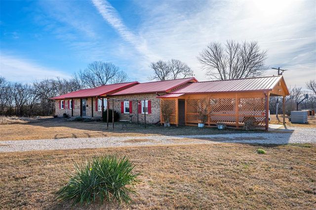 4045 County Road 1510, Stratford, OK 74872