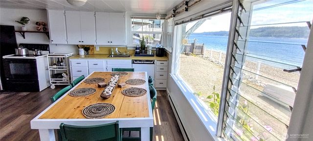 10731 NE North Shore Road, Belfair, WA 98528