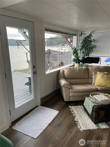 10731 NE North Shore Road, Belfair, WA 98528