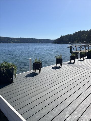 10731 NE North Shore Road, Belfair, WA 98528