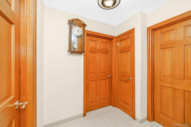 161 Feller Drive, Central Islip, NY 11722