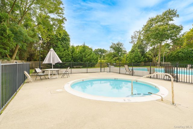 161 Feller Drive, Central Islip, NY 11722