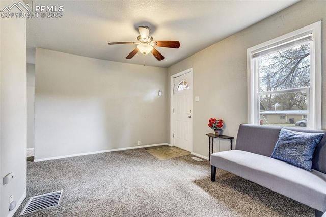 542 W Boulder Street, Colorado Springs, CO 80905