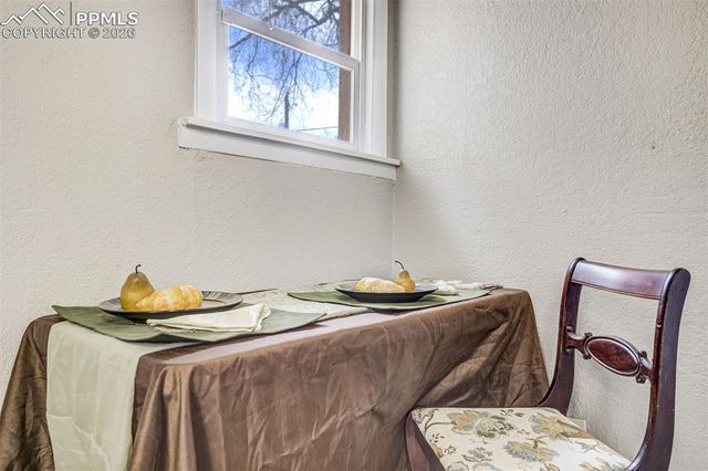 542 W Boulder Street, Colorado Springs, CO 80905