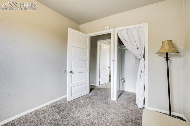 542 W Boulder Street, Colorado Springs, CO 80905