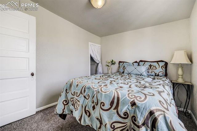 542 W Boulder Street, Colorado Springs, CO 80905