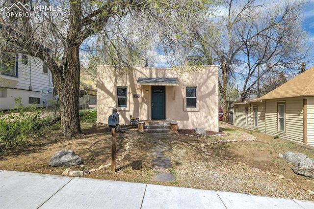 542 W Boulder Street, Colorado Springs, CO 80905