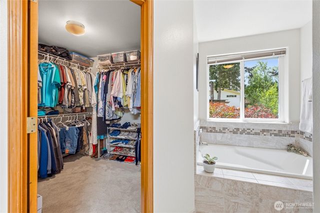 1017 Kelley Ridge Court, Bellingham, WA 98229