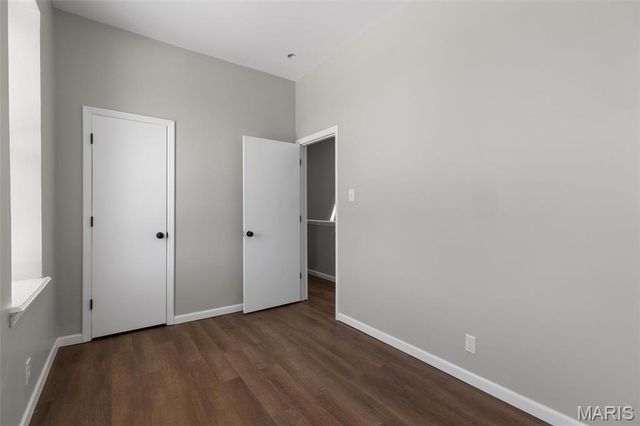 2336 Russell Boulevard, St Louis, MO 63104