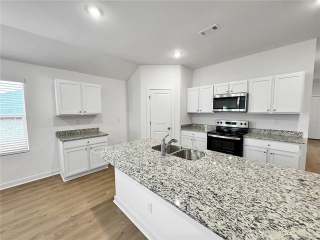 543 Oklahoma Street, Farmington, AR 72730