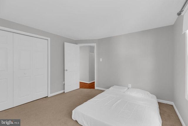 12620 HOLKEIN DR, Herndon, VA 20171