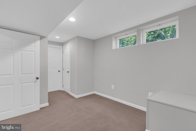 12620 HOLKEIN DR, Herndon, VA 20171