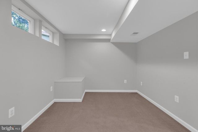 12620 HOLKEIN DR, Herndon, VA 20171
