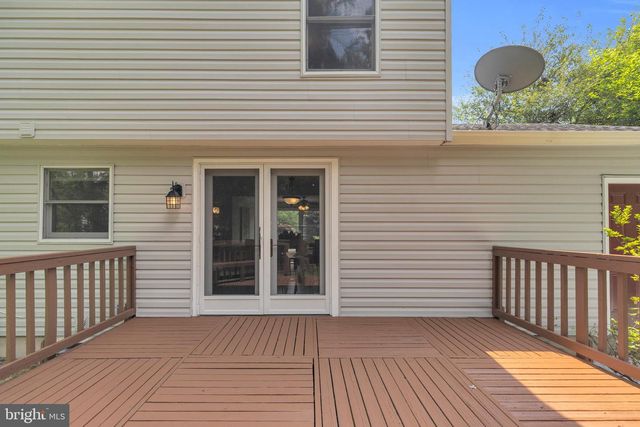 12620 HOLKEIN DR, Herndon, VA 20171