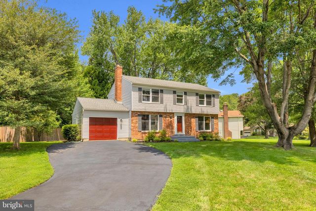 12620 HOLKEIN DR, Herndon, VA 20171