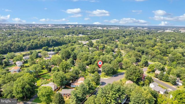 12620 HOLKEIN DR, Herndon, VA 20171
