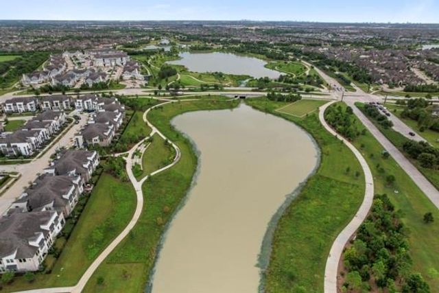 19911 Curved Steel Drive, Cypress, TX 77433