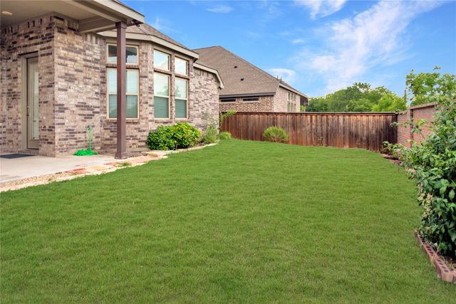 2745 Bechtol Street, Garland, TX 75042