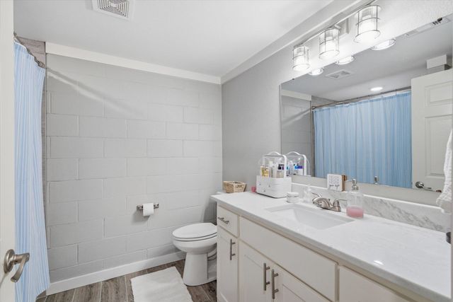 2422 Old Omen Road, Tyler, TX 75701