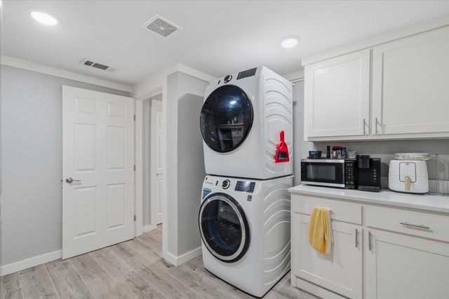 2422 Old Omen Road, Tyler, TX 75701