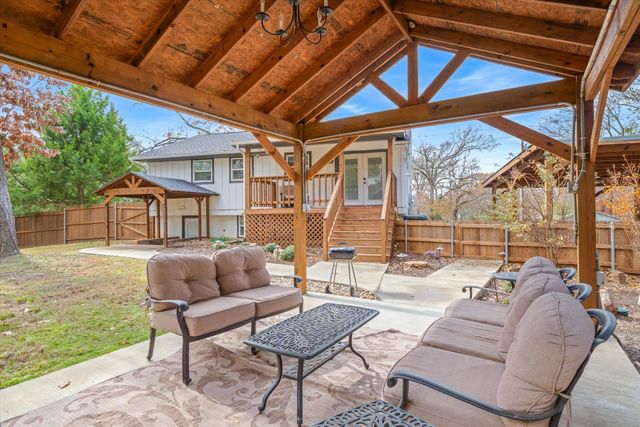 2422 Old Omen Road, Tyler, TX 75701