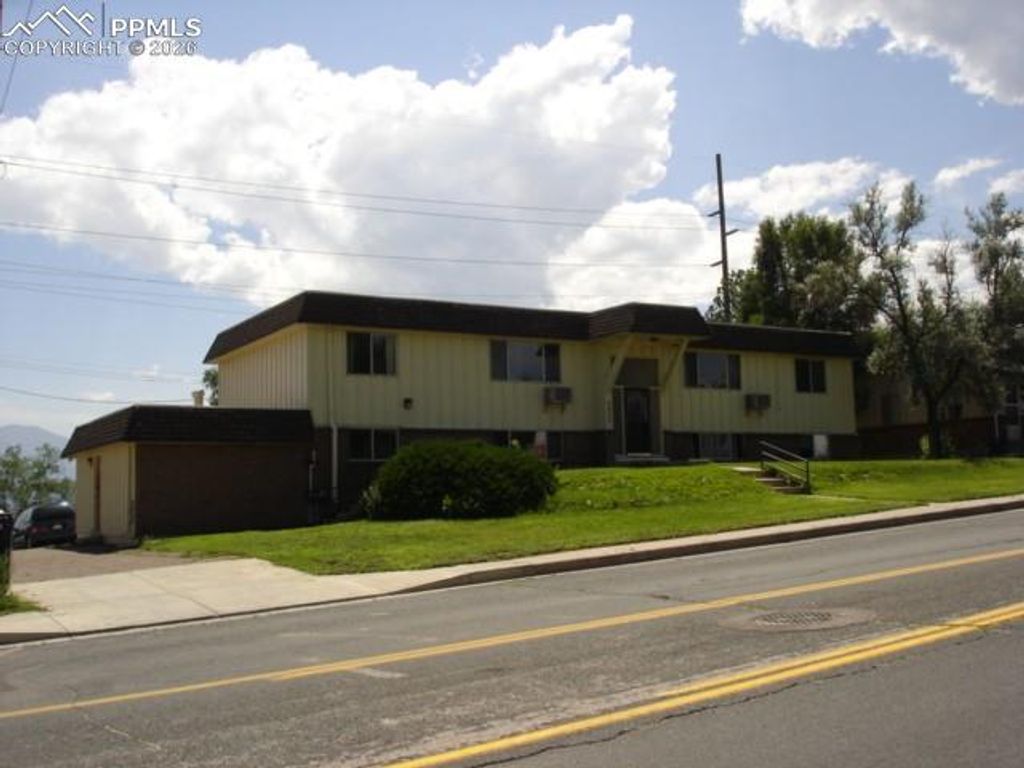 2625 King Street, Colorado Springs, CO 80904
