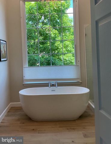 2 FRANCES GREEN CT, Gaithersburg, MD 20878