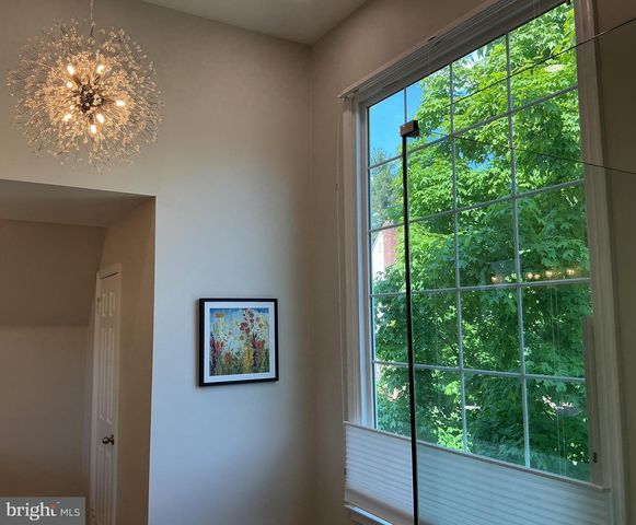 2 FRANCES GREEN CT, Gaithersburg, MD 20878