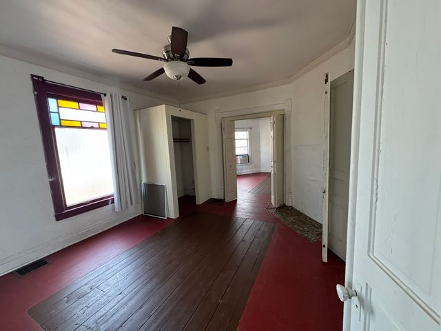 245 E Orleans Street E, Paxton, IL 60957