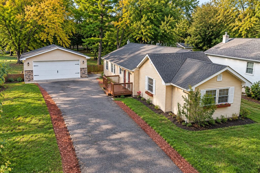 71 63 1/2 Way NE, Fridley, MN 55432 — photo 2