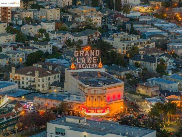 360 Vernon St 216, Oakland, CA 94610